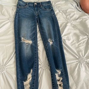 Very stretchy American eagle skinny jeans